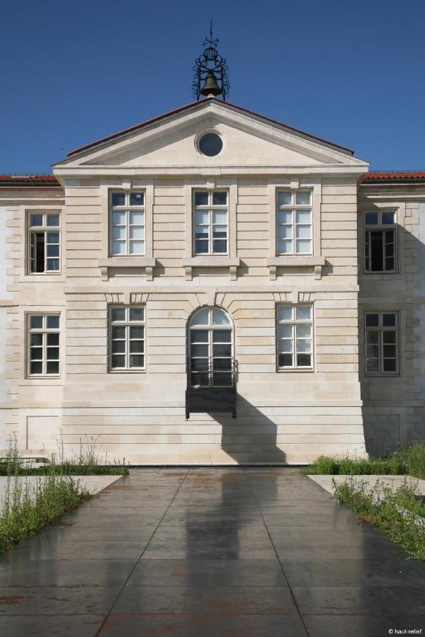 Residence De L'Arsenal Royal - Meubles De Tourisme ロシュフォール エクステリア 写真
