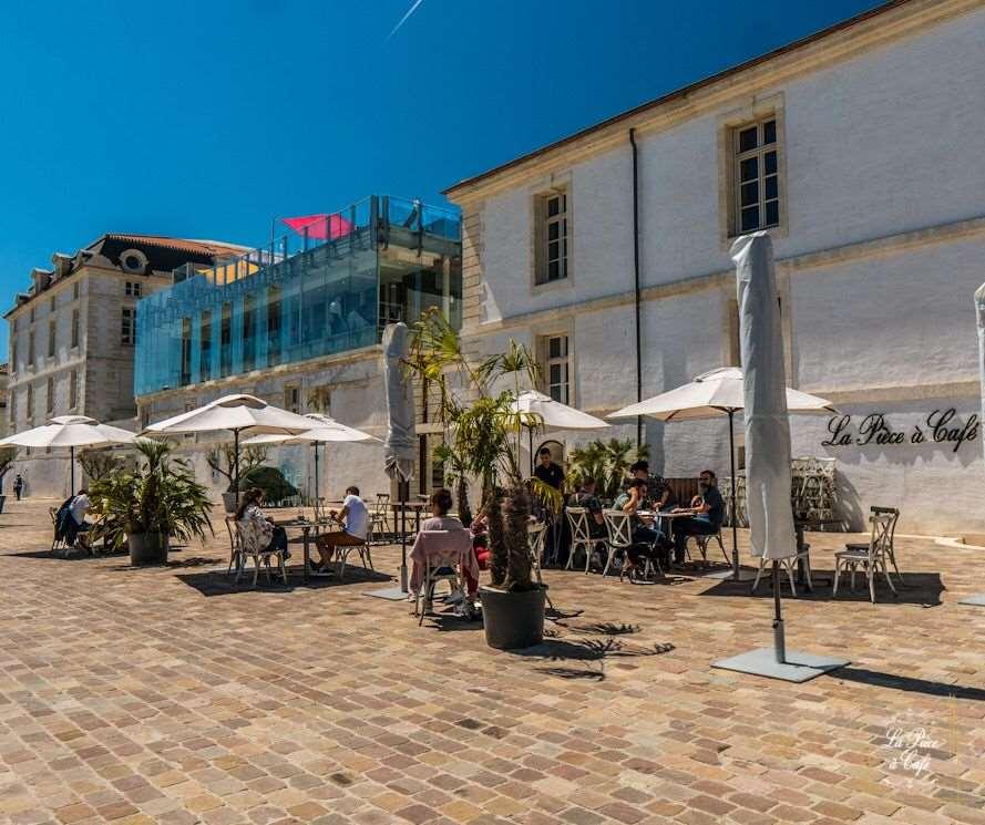 Residence De L'Arsenal Royal - Meubles De Tourisme ロシュフォール エクステリア 写真