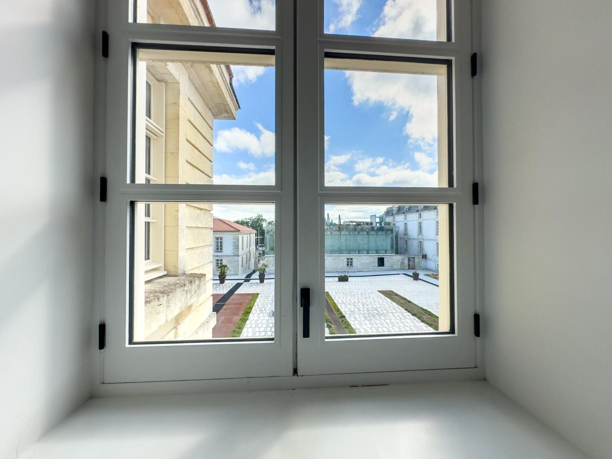 Residence De L'Arsenal Royal - Meubles De Tourisme ロシュフォール エクステリア 写真